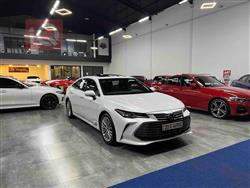 تويوتا أفالون